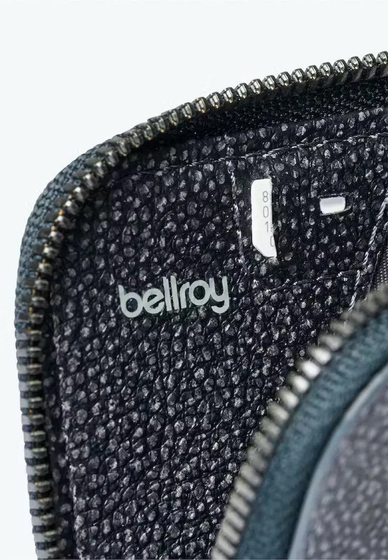 Bellroy Stellar Black Card Pocket: Compact Leather Wallet