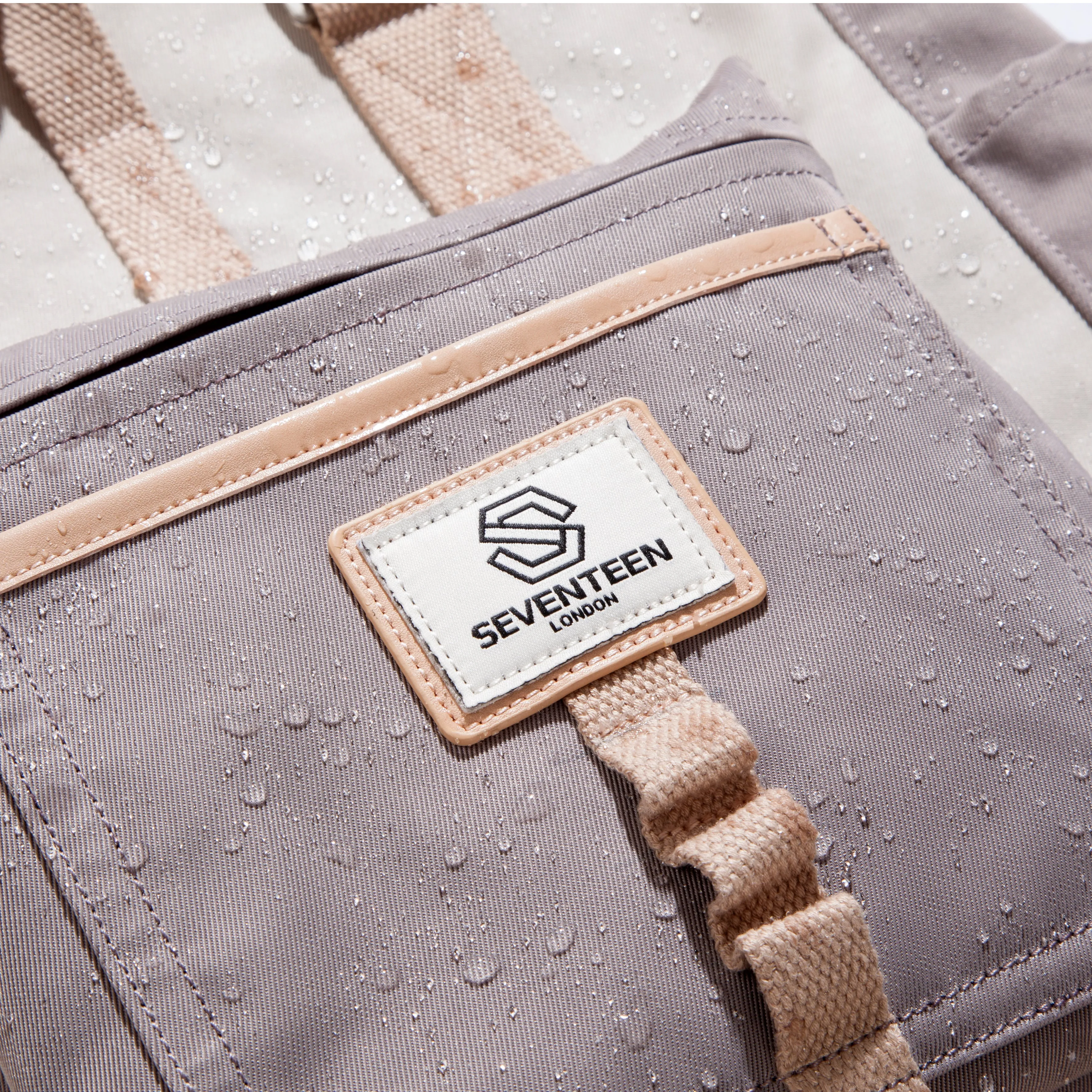 Canary Wharf Backpack - Grey with Cream