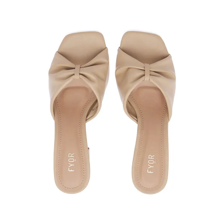 Slouchy Bow Mule BLV 007