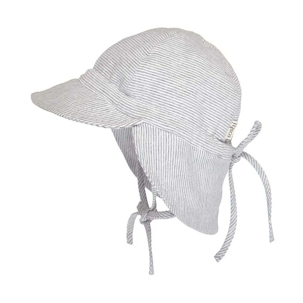 Toshi Flap Cap Baby Dove