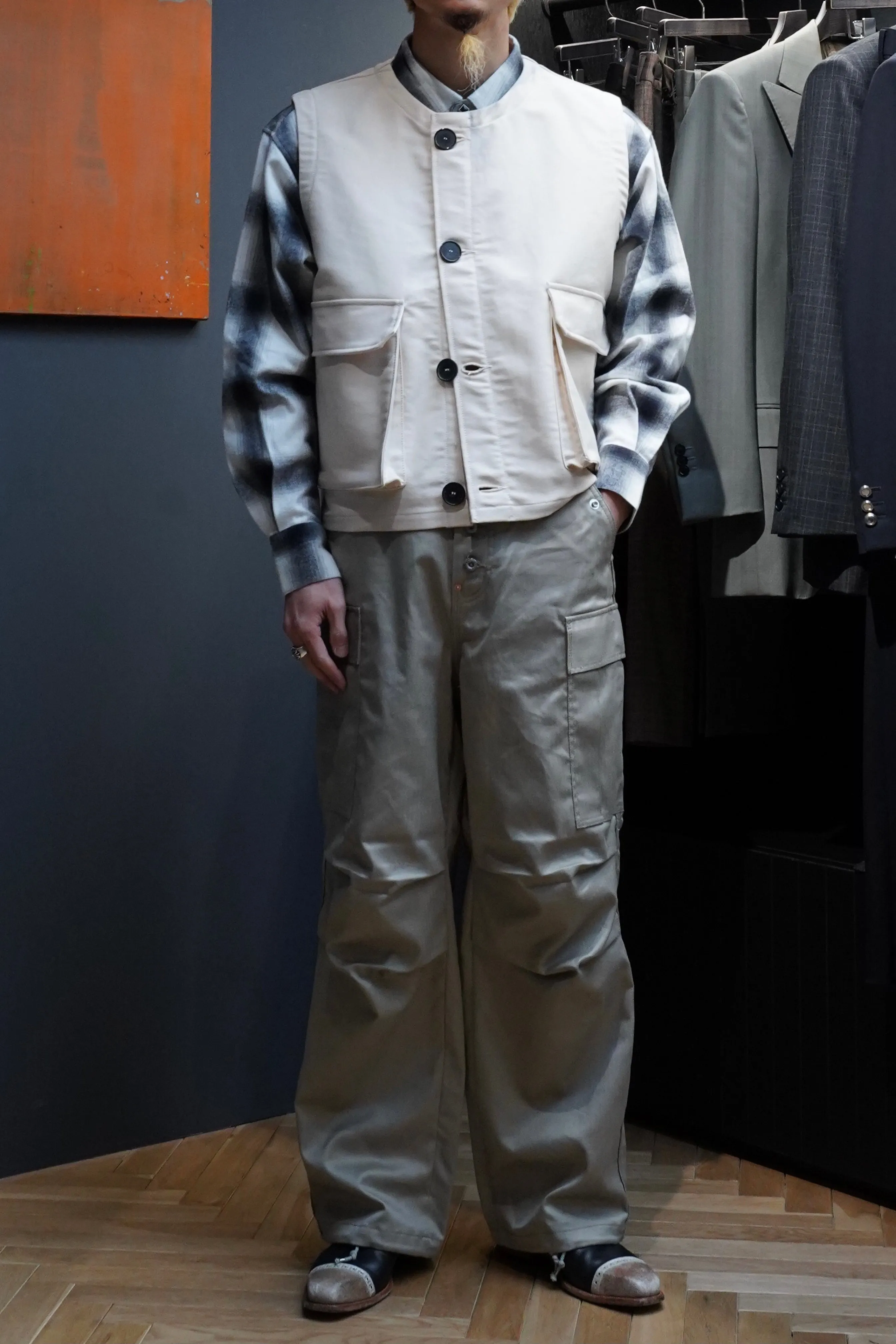 UNIFORME STRAPPED FLAP-POKET VEST